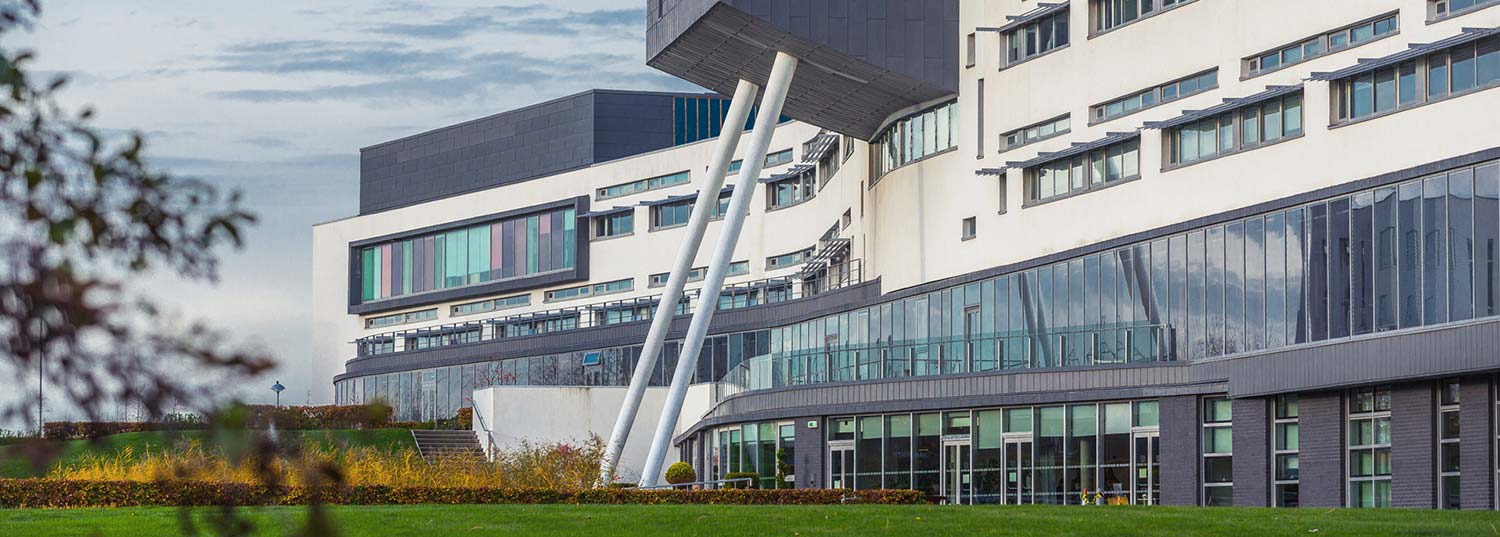panoramic of QMU building