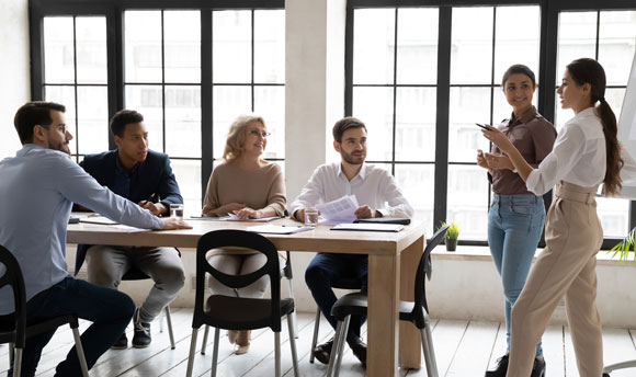 Colleagues in a discussion