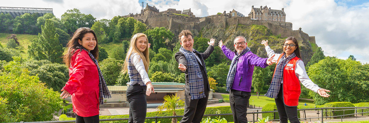 Members of QMU STARS programme pose in front of Edinburgh Castle