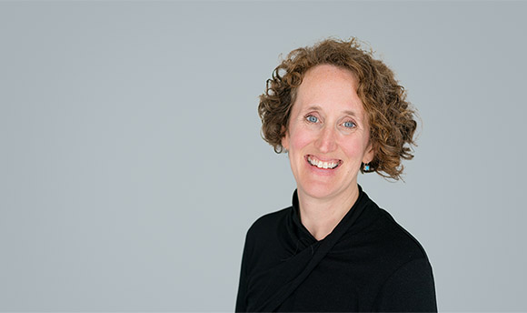 Helen Baillot