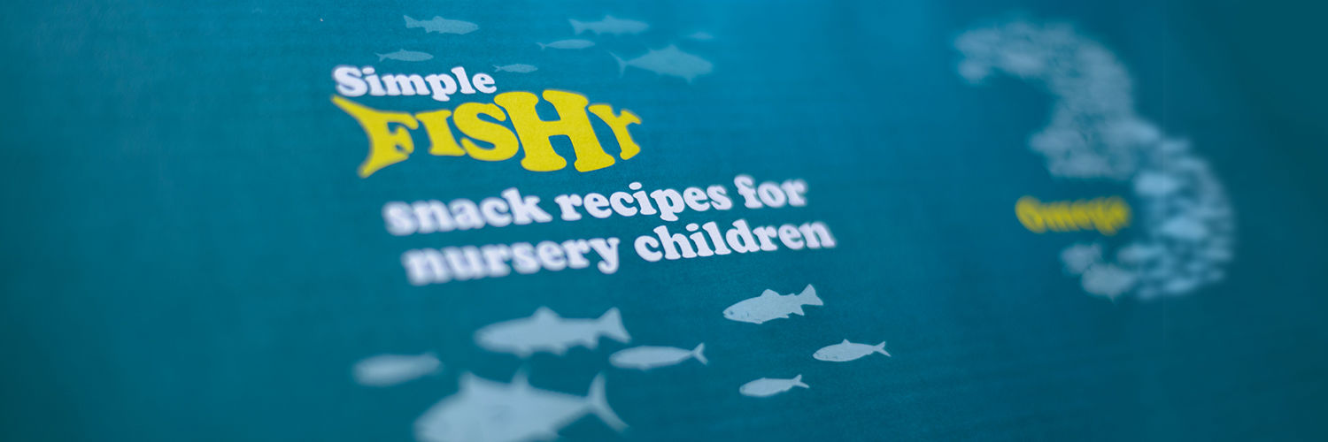 "Simple Fishy" logo, snack recipes for nursery children with omega 3