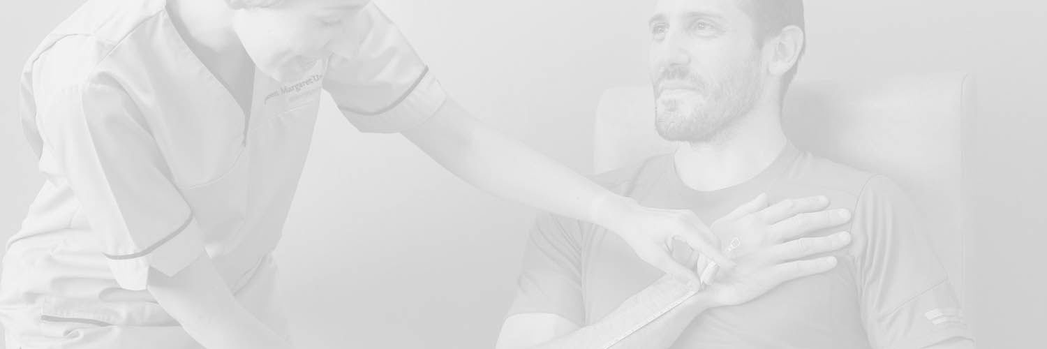 A dietician working with a patient