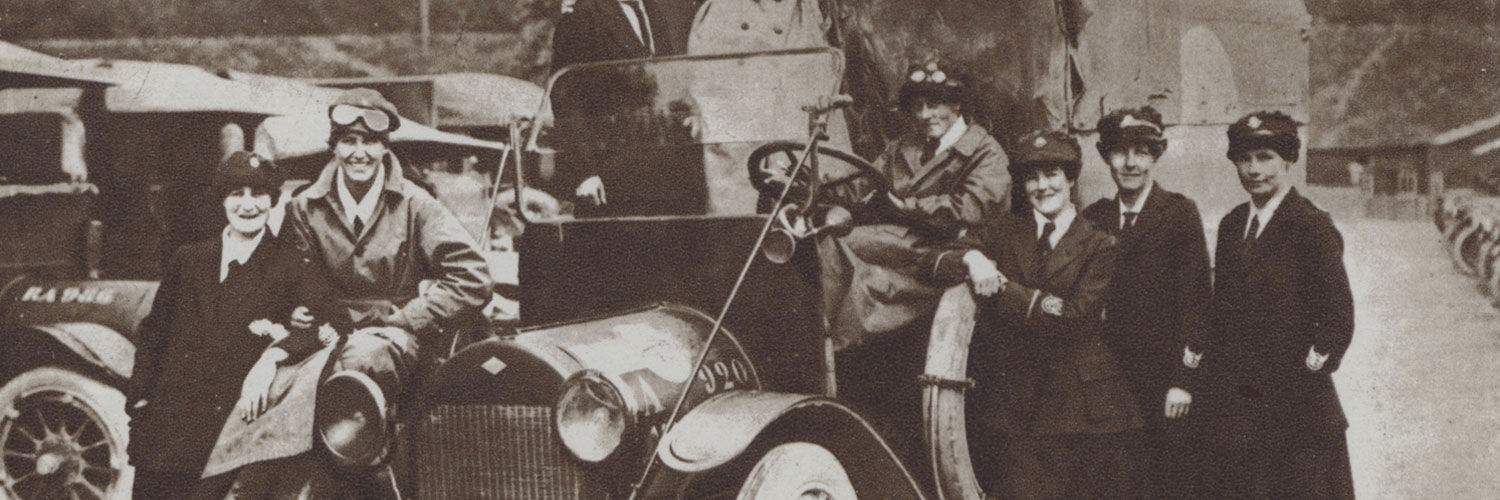 British women ambulance drivers, World War I, 1918. Illustration from The Story of 25 Eventful Years in Pictures (Odhams Press Ltd, London, 1935). Credit: Look and Learn (www.lookandlearn.com)