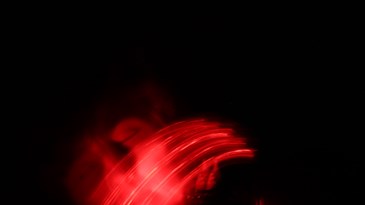 Image of red light patterns