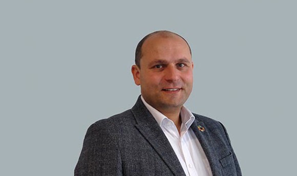 Thomas Peschken-Holt